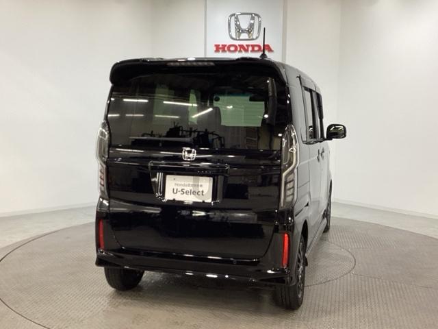 Ｎ－ＢＯＸカスタム Ｌスタイル＋ブラック　純正メモリーナビ　純正アルミホイール　エンジンスターター　ドライブレコーダー　シートヒーター　両側電動スライドドア　ホンダセンシング　クルーズコントロール　衝突軽減ブレーキ　バックカメラ（3枚目）