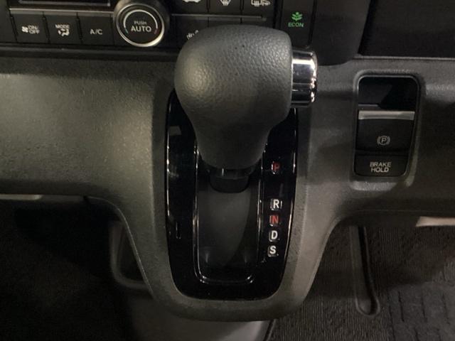 Ｎ－ＢＯＸカスタム ベースグレード　純正メモリーナビ　純正アルミホイール　ドライブレコーダー　シートヒーター　両側電動スライドドア　ホンダセンシング　クルーズコントロール　衝突軽減ブレーキ　横滑り防止　バックカメラ　ＬＥＤヘッドライト（11枚目）