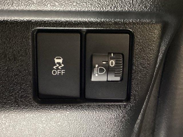 Ｎ－ＢＯＸカスタム ベースグレード　純正メモリーナビ　純正アルミホイール　ドライブレコーダー　シートヒーター　両側電動スライドドア　ホンダセンシング　クルーズコントロール　衝突軽減ブレーキ　横滑り防止　バックカメラ　ＬＥＤヘッドライト（19枚目）