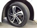 精悍なデザインの純正アルミホイールを装備しています。足元を引き立てて、美しいボディラインを一層引き締めてくれています。