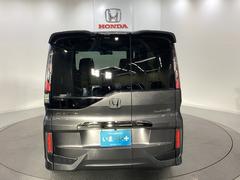 Ｈｏｎｄａ認定中古車Ｕ−Ｓｅｌｅｃｔは３つの安心をお約束します。　１　Ｈｏｎｄａのプロが整備した安心。２　第三者機関がチェックした安心。　３　購入後もＨｏｎｄａが保証する安心。 4