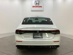 Ｈｏｎｄａ認定中古車Ｕ−Ｓｅｌｅｃｔは３つの安心をお約束します。　１　Ｈｏｎｄａのプロが整備した安心。２　第三者機関がチェックした安心。　３　購入後もＨｏｎｄａが保証する安心。 2