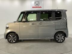 購入後も自社指定整備工場完備でお客様の愛車をしっかりサポート致します！御納車時には安全かつ安心してお乗り頂けるようホンダ専門知識を持つ整備スタッフが点検・整備・装備も説明をしてお渡ししております。 4
