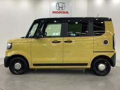 購入後も自社指定整備工場完備でお客様の愛車をしっかりサポート致します！御納車時には安全かつ安心してお乗り頂けるようホンダ専門知識を持つ整備スタッフが点検・整備・装備も説明をしてお渡ししております。 4