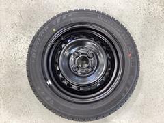 当社にてデモ走行時に装着していたワンシーズン使用の中古スタットレスタイヤ＋ホイール４本セットを用意致しました。（２０２５年製、タイヤ＋ホイールは現状渡し、保証対象外です） 3