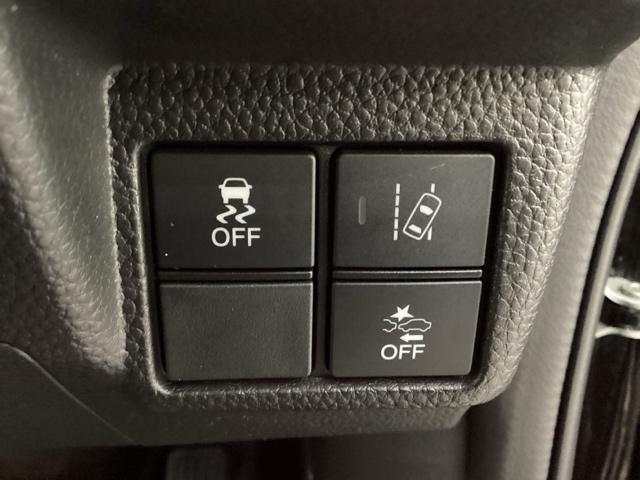 N-BOXカスタム G・Lホンダセンシング 純正アルミホイール エンジンスターター シートヒーター 片側電動スライドドア ホンダセンシング クルーズコントロール 衝突軽減ブレーキ 横滑り防止 障害物センサー バックカメラ LEDヘッドライト(14枚目)