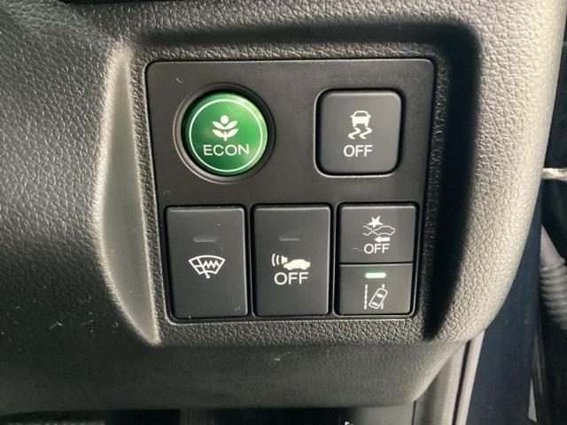 ヴェゼル ハイブリッドＸ・ホンダセンシング　４ＷＤ　ドライブレコーダー　光触媒抗菌消臭施工済　ＥＴＣ　純正メモリーナビ　フルセグ　Ｂｌｕｅｔｏｏｔｈ　衝突被害軽減ブレーキ　ＬＥＤヘッドライト　バックカメラ　シートヒーター　純正アルミホイール（13枚目）