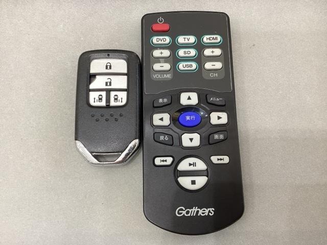 フリード＋ Ｇ・ホンダセンシング　光触媒抗菌消臭施工済（14枚目）