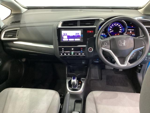 フィットハイブリッド Ｆパッケージ　光触媒抗菌消臭施工済（5枚目）