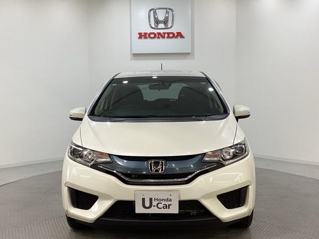 フィット １３Ｇ・Ｌパッケージ　純正メモリーナビ　キーレス　ホンダセンシング　衝突軽減ブレーキ　横滑り防止　バックカメラ　盗難防止　ＬＥＤヘッドライト　４ＷＤ（2枚目）