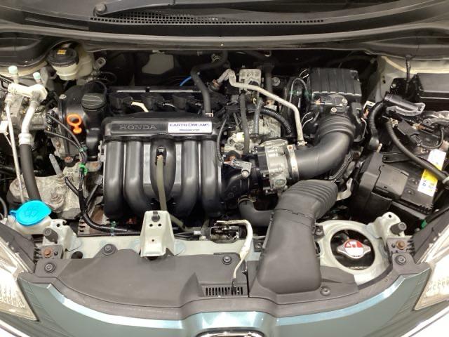 フィット １３Ｇ・Ｌパッケージ　純正メモリーナビ　キーレス　ホンダセンシング　衝突軽減ブレーキ　横滑り防止　バックカメラ　盗難防止　ＬＥＤヘッドライト　４ＷＤ（21枚目）