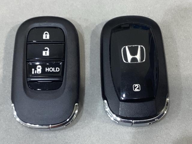 N-BOX ベースグレード 純正メモリーナビ ドライブレコーダー 片側電動スライドドア シートヒーター ホンダセンシング クルーズコントロール 衝突軽減ブレーキ 横滑り防止 障害物センサー バックカメラ LEDヘッドライト(17枚目)