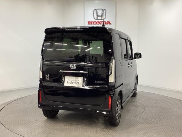N-BOXカスタム ベースグレード 純正メモリーナビ 純正アルミホイール ドライブレコーダー 両側電動スライドドア シートヒーター ホンダセンシング クルーズコントロール 衝突軽減ブレーキ 横滑り防止 バックカメラ LEDヘッドライト(5枚目)