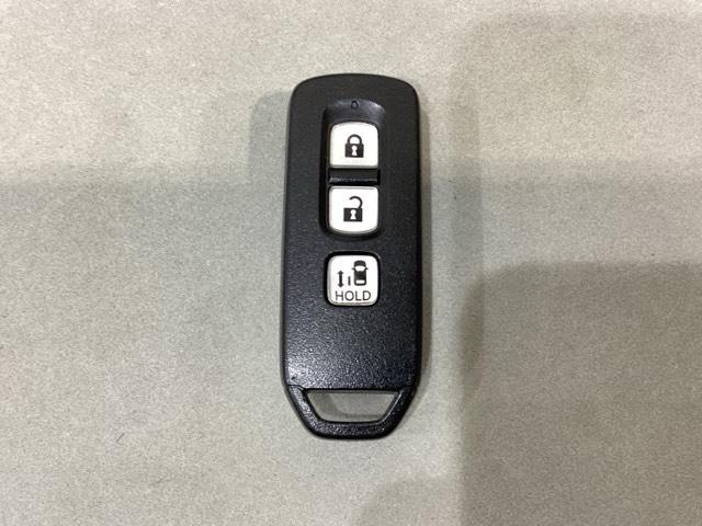N-BOXカスタム L 純正メモリーナビ 純正アルミホイール シートヒーター 片側電動スライドドア ホンダセンシング クルーズコントロール 衝突軽減ブレーキ 横滑り防止 障害物センサー バックカメラ LEDヘッドライト(13枚目)