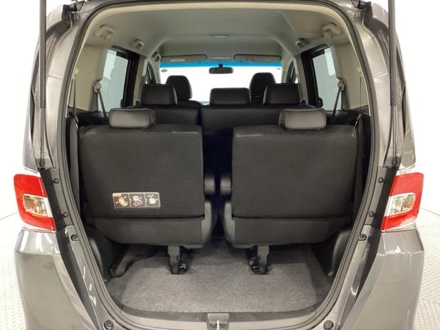 フリード Gプレミアムエディション 純正メモリーナビ 両側電動スライドドア クルーズコントロール 横滑り防止 バックカメラ 盗難防止 4WD(19枚目)