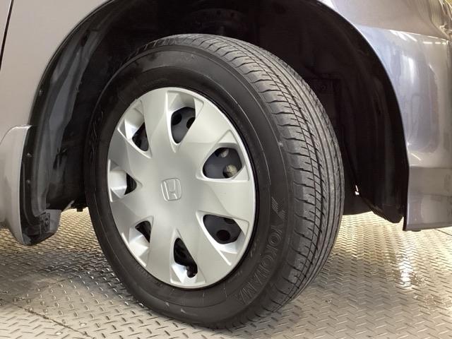 フリード Gプレミアムエディション 純正メモリーナビ 両側電動スライドドア クルーズコントロール 横滑り防止 バックカメラ 盗難防止 4WD(22枚目)