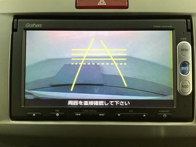 フリード Gジャストセレクション 純正メモリーナビ 社外アルミホイール 社外エンジンスターター 両側電動スライドドア 横滑り防止 バックカメラ 盗難防止 4WD(7枚目)