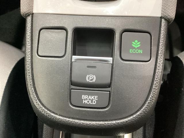 フィット e:HEVクロスター 純正メモリーナビ 純正アルミホイール ドライブレコーダー ホンダセンシング クルーズコントロール 衝突軽減ブレーキ 横滑り防止 障害物センサー バックカメラ 盗難防止 LEDヘッドライト 4WD(10枚目)