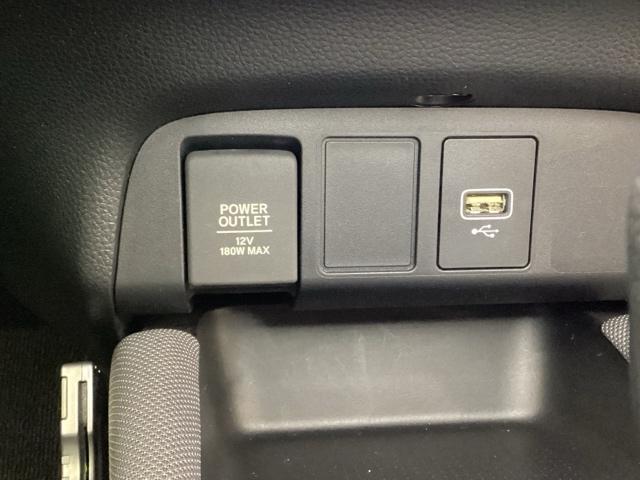 フィット e:HEVクロスター 純正メモリーナビ 純正アルミホイール ドライブレコーダー ホンダセンシング クルーズコントロール 衝突軽減ブレーキ 横滑り防止 障害物センサー バックカメラ 盗難防止 LEDヘッドライト 4WD(19枚目)