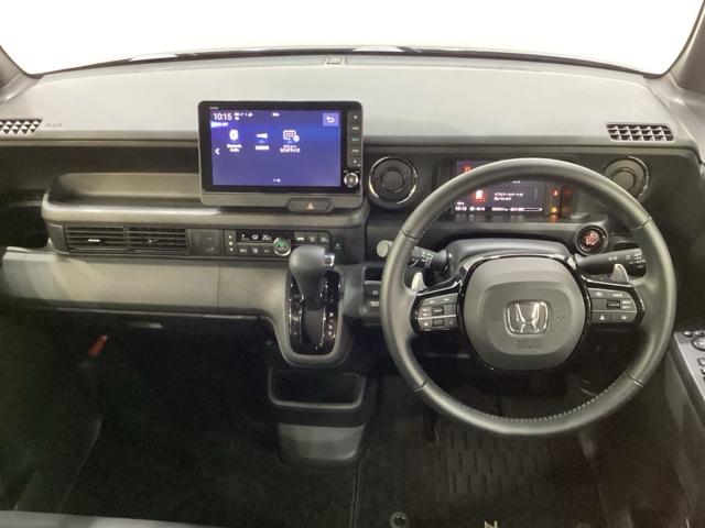 N-BOXカスタム ターボ 中古スタッドレスタイヤ、純正メモリーナビ、ドライブレコーダー前後装着+ETC付 当社デモカー(7枚目)