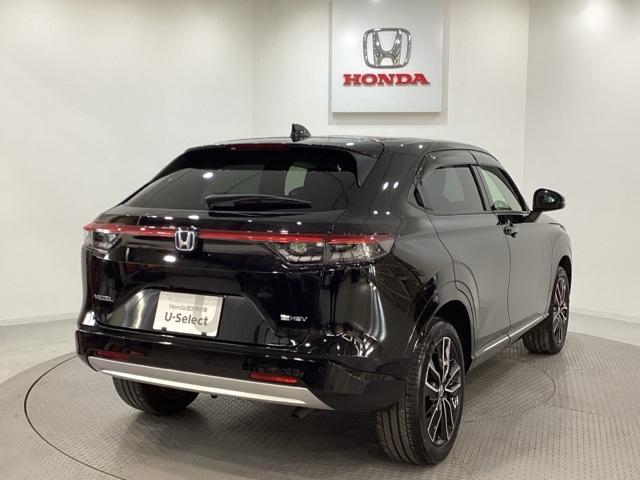 ヴェゼル e:HEVZ 光触媒抗菌消臭施工済(3枚目)