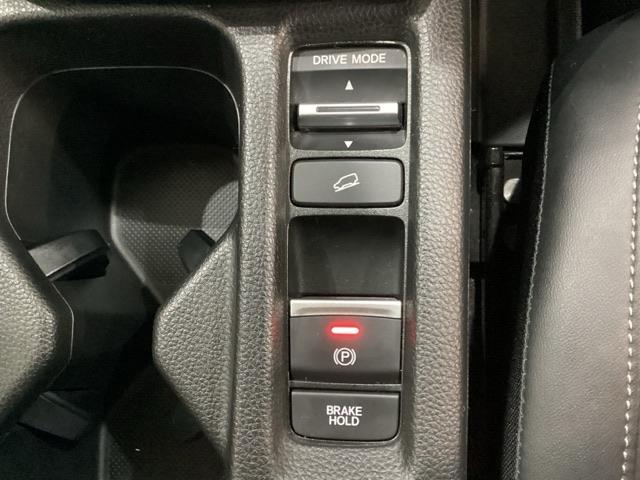 ヴェゼル e:HEVZ 光触媒抗菌消臭施工済(10枚目)