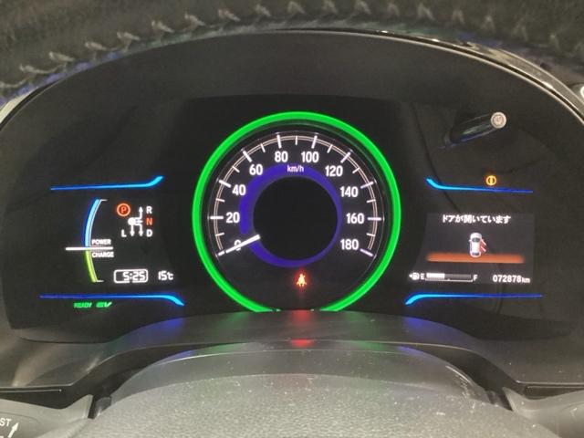 シャトル ハイブリッドX 純正メモリーナビ 純正アルミホイール ホンダセンシング クルーズコントロール 衝突軽減ブレーキ 横滑り防止 バックカメラ 盗難防止 LEDヘッドライト 4WD(10枚目)