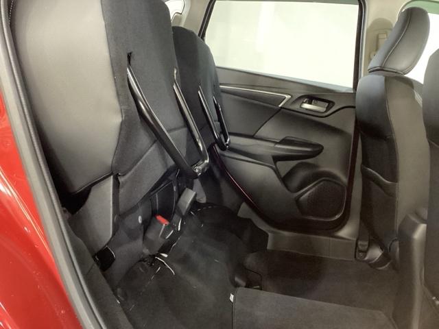 フィットハイブリッド Lホンダセンシング 純正メモリーナビ 純正アルミホイール ホンダセンシング クルーズコントロール 衝突軽減ブレーキ 横滑り防止 バックカメラ 盗難防止 LEDヘッドライト 4WD(18枚目)