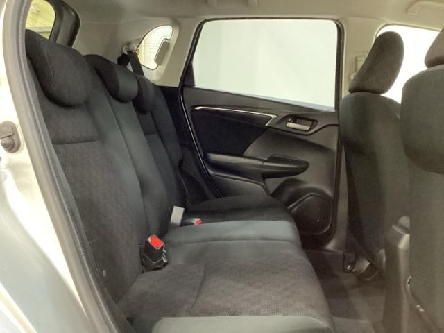 フィット 13G・Lパッケージ 純正メモリーナビ 社外アルミホイール エンジンスター 衝突軽減ブレーキ 横滑り防止 バックカメラ 盗難防止 LEDヘッドライト 4WD キーレス(18枚目)