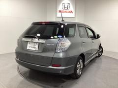 Ｈｏｎｄａ認定中古車Ｕ−Ｓｅｌｅｃｔは３つの安心をお約束します。　１　Ｈｏｎｄａのプロが整備した安心。２　第三者機関がチェックした安心。　３　購入後もＨｏｎｄａが保証する安心。 2