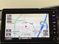 ナビゲーションはフルセグＴＶ対応のＧａｔｈｅｒｓ純正メモリーナビを搭載しています。Ｂｌｕｅｔｏｏｔｈオーディオ機能がありますので、スマートフォンなどの音楽も再生できます。 6