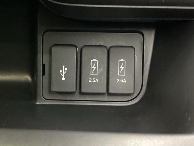 N-BOXカスタム Lターボ 純正メモリーナビ 純正アルミホイール エンジンスターター 両側電動スライドドア シートヒーター ホンダセンシング クルーズコントロール 衝突軽減ブレーキ バックカメラ LEDヘッドライト 4WD(10枚目)