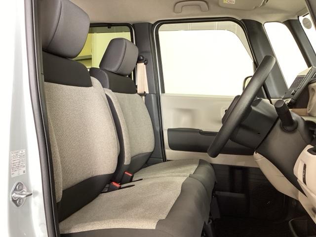 N-BOX ベースグレード 4WD 中古スタッドレスタイヤ、純正メモリーナビ、ドライブレコーダー前後装着+ETC付 当社デモカー ABS 運転席エアバッグ 助手席エアバッグ ベンチシート(22枚目)