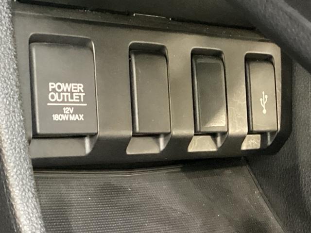 ヴェゼル Ｘ・ホンダセンシング　光触媒抗菌消臭施工済（14枚目）