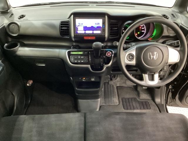 N-BOX G・Lパッケージ 光触媒抗菌消臭施工済 左側電動スライドドア メモリーナビ フルセグTV バックカメラ Bluetooth接続 CD ETC スマートキー ABS 運転席エアバッグ 助手席エアバッグ(5枚目)