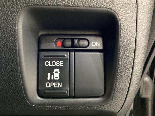 N-BOX G・Lパッケージ 光触媒抗菌消臭施工済 左側電動スライドドア メモリーナビ フルセグTV バックカメラ Bluetooth接続 CD ETC スマートキー ABS 運転席エアバッグ 助手席エアバッグ(13枚目)