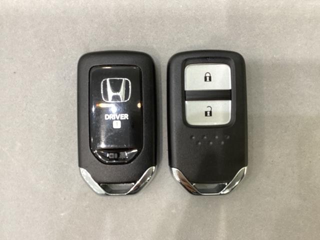 ＷＲ－Ｖ Ｚ＋　純正メモリーナビ、中古スタッドレスタイヤ、ドライブレコーダー前後装着＋ＥＴＣ付　当社デモカー（11枚目）
