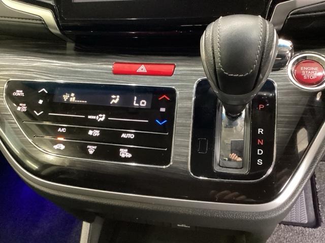 オデッセイ アブソルート・Ｘホンダセンシングアドバンスドパッケジ　光触媒抗菌消臭施工済（10枚目）
