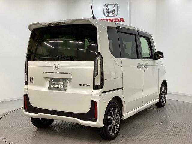 Ｎ－ＢＯＸカスタム ベースグレード　中古スタッドレスタイヤ、純正メモリーナビ、ドライブレコーダー前後装着＋ＥＴＣ付　当社デモカー（5枚目）