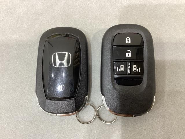 Ｎ－ＢＯＸカスタム ベースグレード　中古スタッドレスタイヤ、純正メモリーナビ、ドライブレコーダー前後装着＋ＥＴＣ付　当社デモカー（17枚目）