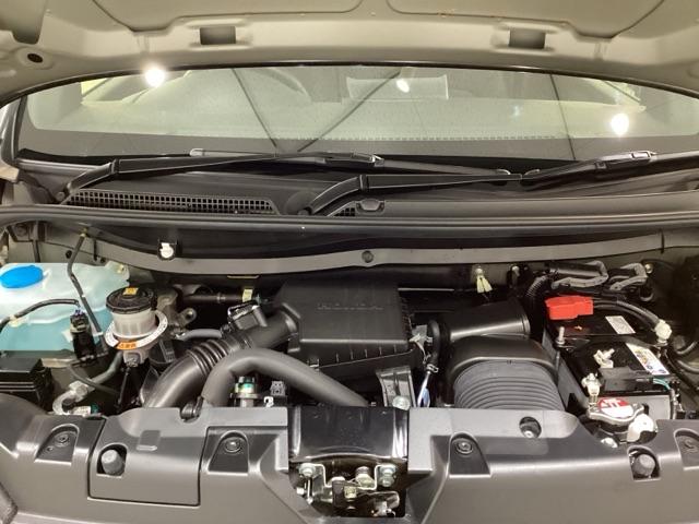 ホンダスタッフがしっかり整備して保証付きにてお渡し致します。エンジンルーム＆室内ルームともにクリーニング済みで清潔です。快適なドライブをお楽しみください。