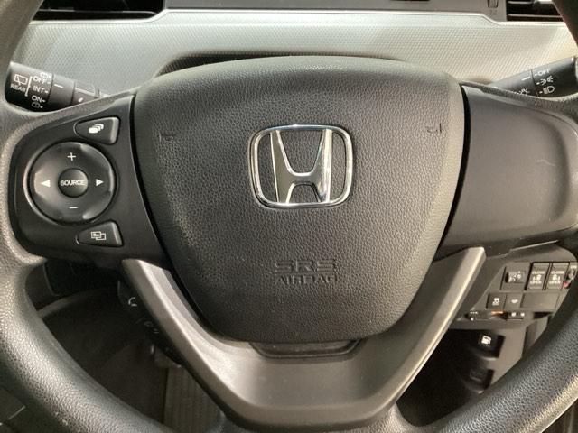 フリード＋ Ｇ　４ＷＤ　両側電動スライドドア　光触媒抗菌消臭施工済　メモリーナビ　フルセグＴＶ　Ｂｌｕｅｔｏｏｔｈ接続　バックカメラ　スマートキー　ドライブレコーダー　ミュージックサーバー　ＡＢＳ（11枚目）