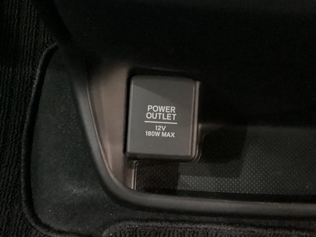 フリード＋ Ｇ　４ＷＤ　両側電動スライドドア　光触媒抗菌消臭施工済　メモリーナビ　フルセグＴＶ　Ｂｌｕｅｔｏｏｔｈ接続　バックカメラ　スマートキー　ドライブレコーダー　ミュージックサーバー　ＡＢＳ（16枚目）