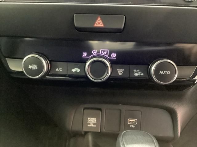 フィット e:HEVホームブラックスタイル 4WD 中古スタッドレスタイヤ、純正メモリーナビ、ドライブレコーダー前後装着+ETC付 当社デモカー フルセグTV Bluetooth接続 バックカメラ スマートキー 衝突被害軽減システム ABS(13枚目)