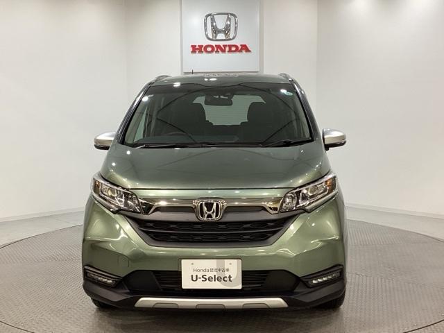 フリードハイブリッド ハイブリッド・クロスターホンダセンシング　４ＷＤ　両側電動スライドドア　光触媒抗菌消臭施工済　ドライブレコーダー　メモリーナビ　フルセグＴＶ　Ｂｌｕｅｔｏｏｔｈ接続　バックカメラ　スマートキー　衝突被害軽減システム　盗難防止システム（2枚目）
