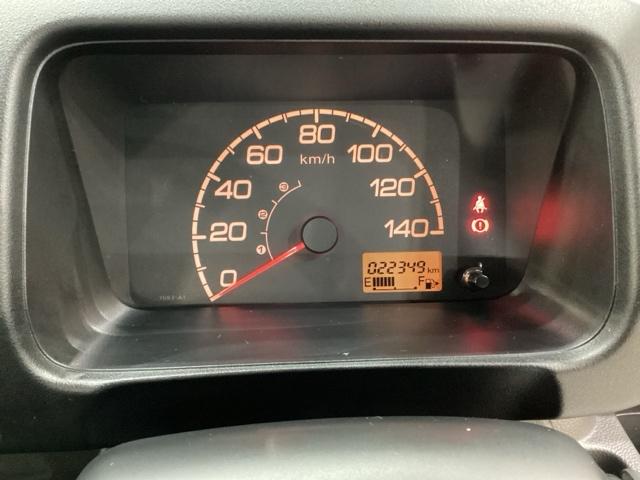 アクティトラック ＳＤＸ　４ＷＤ　光触媒抗菌消臭施工済　パワーステアリング　三方開　シガーソケット　荷台ランプ　５速マニュアル（10枚目）