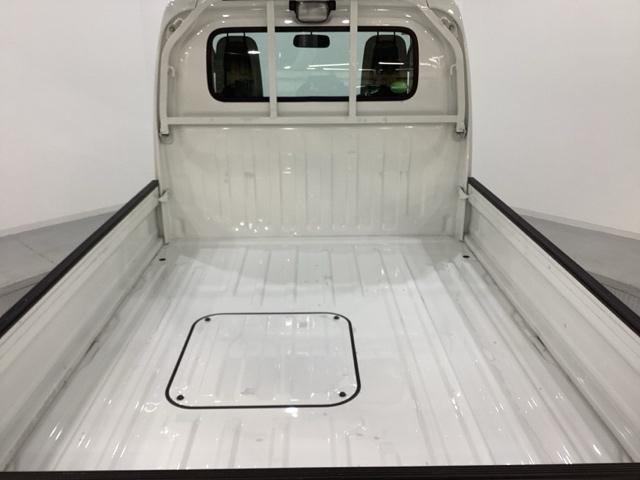 アクティトラック ＳＤＸ　４ＷＤ　光触媒抗菌消臭施工済　パワーステアリング　三方開　シガーソケット　荷台ランプ　５速マニュアル（15枚目）