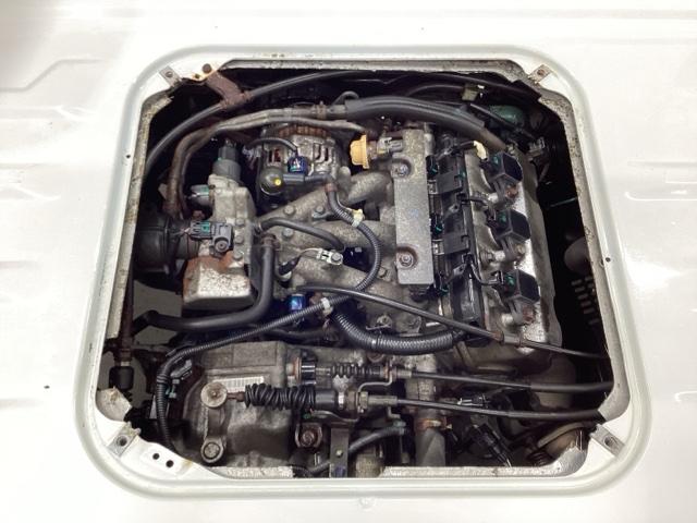 アクティトラック ＳＤＸ　４ＷＤ　光触媒抗菌消臭施工済　パワーステアリング　三方開　シガーソケット　荷台ランプ　５速マニュアル（16枚目）