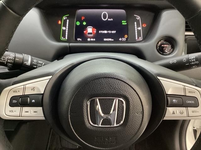 フィット ｅ：ＨＥＶホーム　純正メモリーナビ　ドライブレコーダー　キーレス　ホンダセンシング　クルーズコントロール　衝突軽減ブレーキ　横滑り防止　障害物センサー　盗難防止　バックカメラ　ＬＥＤヘッドライト　４ＷＤ（15枚目）