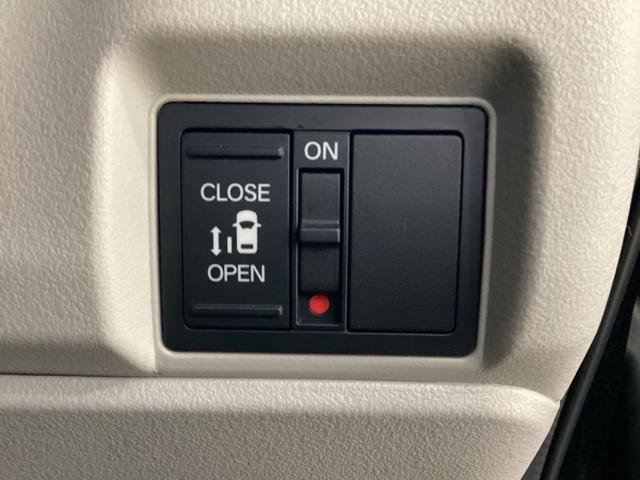 Ｎ－ＢＯＸ ベースグレード　純正メモリーナビ　ドライブレコーダー　シートヒーター　ホンダセンシング　クルーズコントロール　衝突軽減ブレーキ　横滑り防止　障害物センサー　バックカメラ　片側電動スライドドア　ＬＥＤヘッドライト　４Ｗ（17枚目）